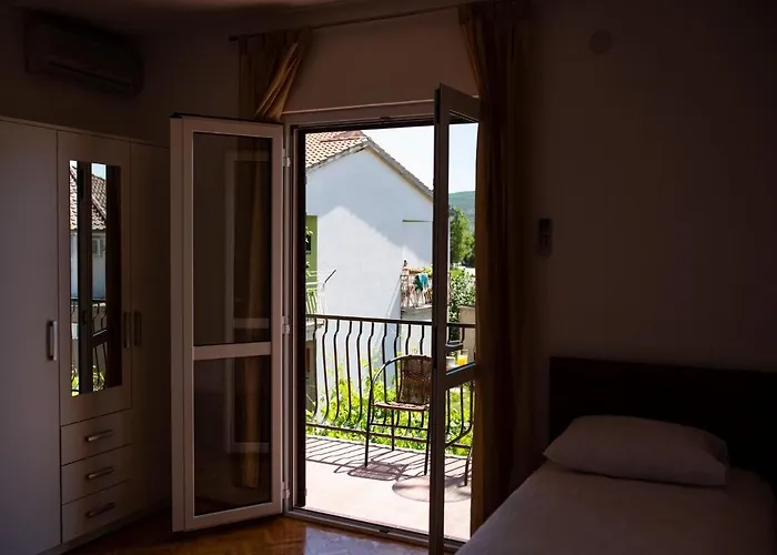 Appartement In Near Paklenica Park *