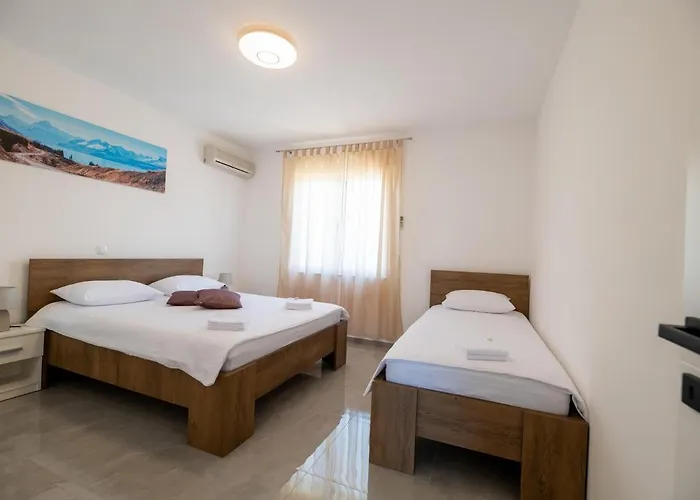 Appartement In Near Paklenica Park *