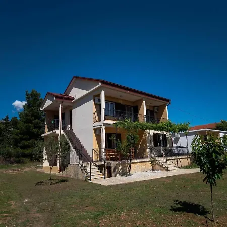 Zora In Seline, Near The Pebble * Seline