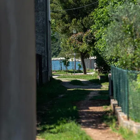 Zora In Seline, Near The Pebble Apartment Seline