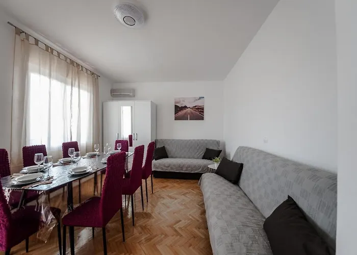 Apartamento In Near Paklenica Park *